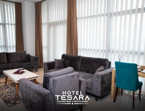 Zajednički dnevni boravak / prostorija s TV-om, Hotel Tesara in Prizren Zajednički dnevni boravak / prostorija s TV-om, Hotel Tesara in Prizren