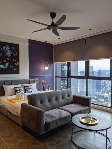 Scarletz Mana-Mana Suites KLCC near LRT Train Station - KLCC Scarletz Mana-Mana Suites KLCC near LRT Train Station - KLCC