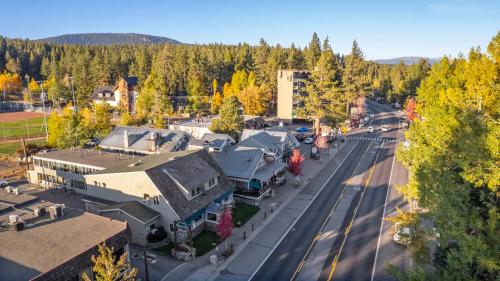 Facilities, Mother Nature's Inn in Tahoe City (CA) Facilities, Mother Nature's Inn in Tahoe City (CA)