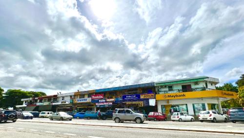 Udvendig, MJ inn in Ranau Udvendig, MJ inn in Ranau