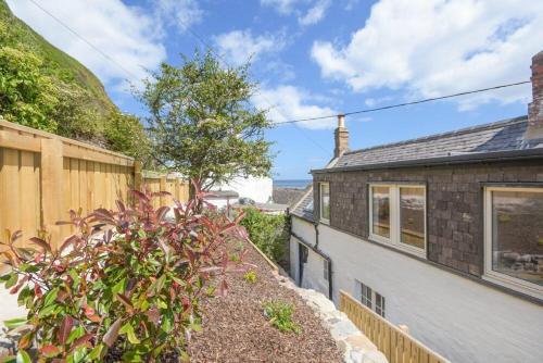 Exterior view, Partan Cottage in Burnmouth Exterior view, Partan Cottage in Burnmouth