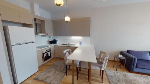 ห้องครัว, มาสลัค อพาร์ตส์ (Maslak Aparts) in ซารีเยร์ ห้องครัว, มาสลัค อพาร์ตส์ (Maslak Aparts) in ซารีเยร์