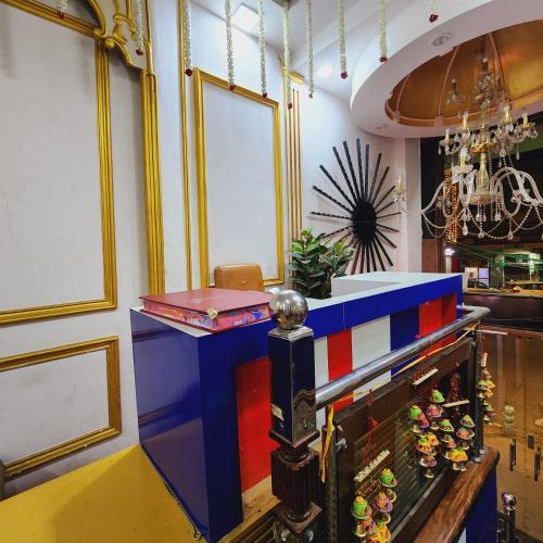 120 négyzetméteres, 3 hálószobás Apartman 1 fürdőszobával Városközponthoz közel területén (Hotel Royal Afghan) near Jama Mecset 120 négyzetméteres, 3 hálószobás Apartman 1 fürdőszobával Városközponthoz közel területén (Hotel Royal Afghan) near Jama Mecset