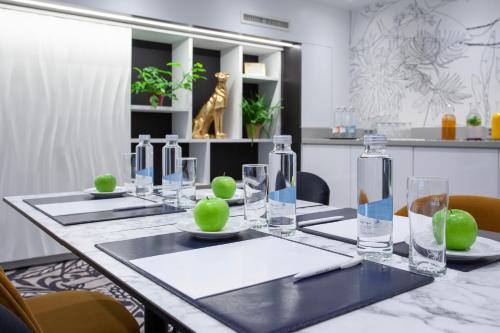 Eten en drinken, Mercure Plaza Biel Hotel in Biel Eten en drinken, Mercure Plaza Biel Hotel in Biel