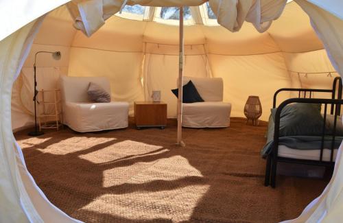 Stargazer Tent met sterrenuitzicht in คัลเลนซุก Stargazer Tent met sterrenuitzicht in คัลเลนซุก