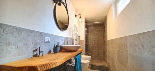Bathroom, Casa Valle Parco Lambro in Triuggio Bathroom, Casa Valle Parco Lambro in Triuggio