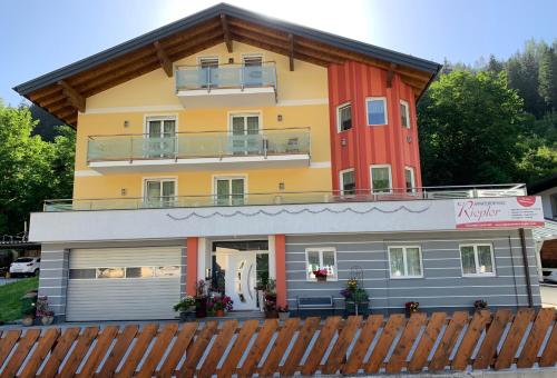 A szálláshely kívülről, Appartementhaus Riepler in Bad Gastein A szálláshely kívülről, Appartementhaus Riepler in Bad Gastein