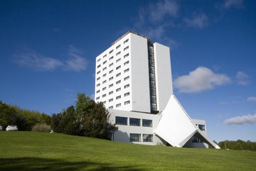 مدخل, Residences Campus Notre-Dame-de-Foy in Quebec City (QC) مدخل, Residences Campus Notre-Dame-de-Foy in Quebec City (QC)