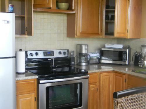 This photo about Harbor Breeze Villas shared on HyHotel.com