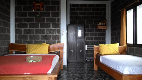 Gubug Balian Beach Bungalow in Tabanan Gubug Balian Beach Bungalow in Tabanan