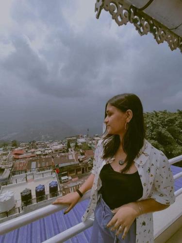 Erkély/terasz, Swastika Homestay and Travels Kurseong Bazar Near HDFC Bank NH55 Road Kurseong in Kurseong Erkély/terasz, Swastika Homestay and Travels Kurseong Bazar Near HDFC Bank NH55 Road Kurseong in Kurseong