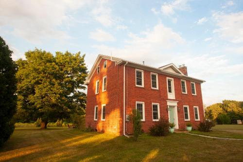 tuin, Farmhouse Broad Brook: Comfort & Charm. in East Windsor tuin, Farmhouse Broad Brook: Comfort & Charm. in East Windsor