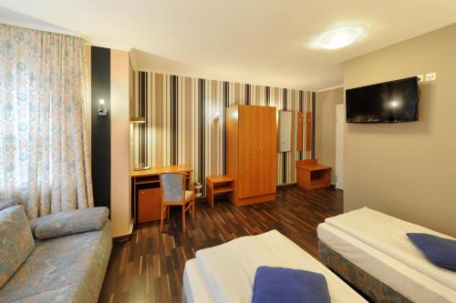 Fair Hotel Villa Diana - image 3
