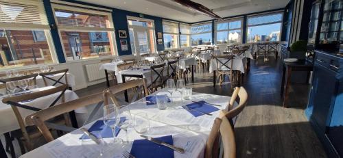 Restaurant, L'Huitriere in Quiberville Restaurant, L'Huitriere in Quiberville