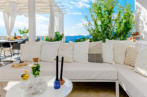 Lovely Lucia's house in Buici Lovely Lucia's house in Buici