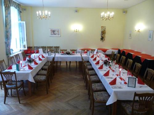 Restaurant, Hotel Garni am Schlosspark in Wernigerode Restaurant, Hotel Garni am Schlosspark in Wernigerode
