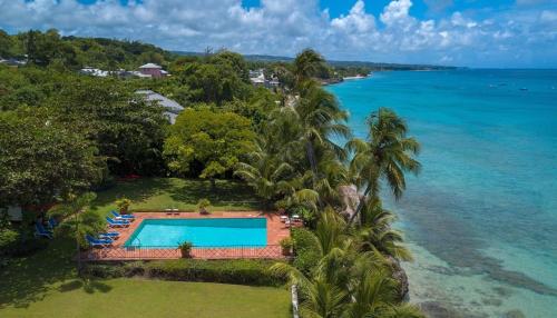 Freyers Well Bay House by Bluescape in Checker Hall Freyers Well Bay House by Bluescape in Checker Hall
