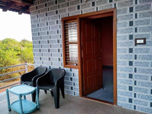 Kamanabillu Homestay, For jog falls travellers in Jog Falls Kamanabillu Homestay, For jog falls travellers in Jog Falls