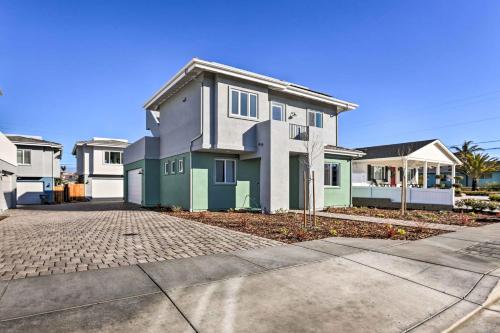 Stunning Getaway Less Than 1 Mi to Grover Beach! in Grover Beach Stunning Getaway Less Than 1 Mi to Grover Beach! in Grover Beach