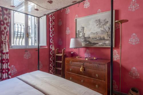 Casa Pace, a Burghesius home