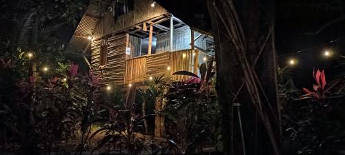 BAMBU HOSTEL in David BAMBU HOSTEL in David