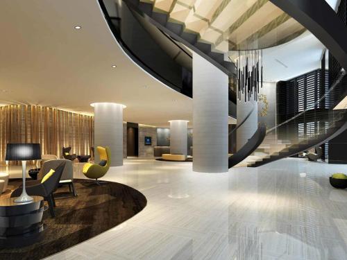 ロビー, グランド メルキュール ドングアン フーメン バイ アコー (Grand Mercure Dongguan Humen By Accor) in 東莞(ドングァン) ロビー, グランド メルキュール ドングアン フーメン バイ アコー (Grand Mercure Dongguan Humen By Accor) in 東莞(ドングァン)