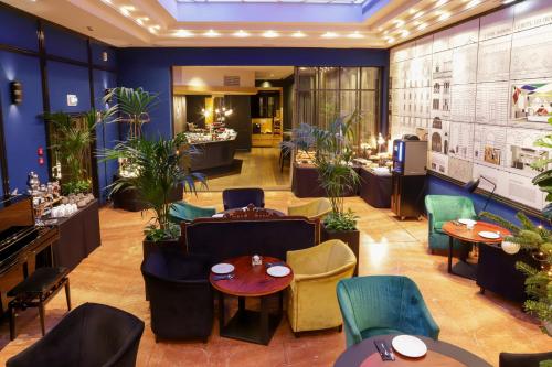 HANNONG Hotel & Wine Bar in Strasbourg HANNONG Hotel & Wine Bar in Strasbourg