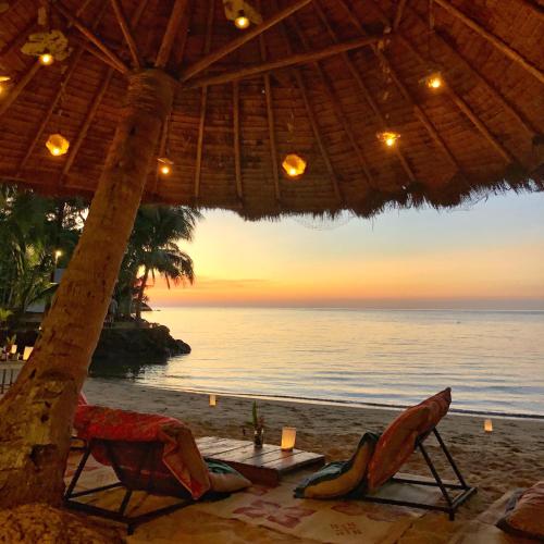 Lisca Beach glamping by the sea in Bai Lan Bay Lisca Beach glamping by the sea in Bai Lan Bay