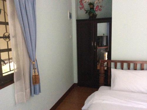 Himawari Restaurant and Cottage in Nong Phai Himawari Restaurant and Cottage in Nong Phai