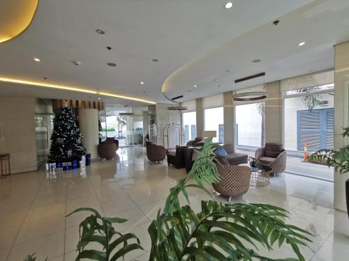 Lobby, Ethan's Pad Nr. BGC near Taguig City Hall Lobby, Ethan's Pad Nr. BGC near Taguig City Hall