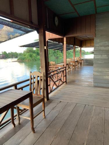 Pa Kha Guesthouse in Don Khone Pa Kha Guesthouse in Don Khone