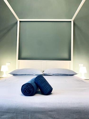 Elegant liberty apartment in the heart of Milan