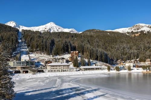 Aves Arosa in Arosa Aves Arosa in Arosa