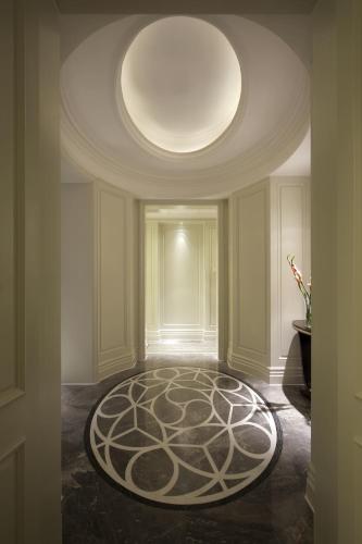 This photo about Langfang Golden Elephant Golf Hotel shared on HyHotel.com