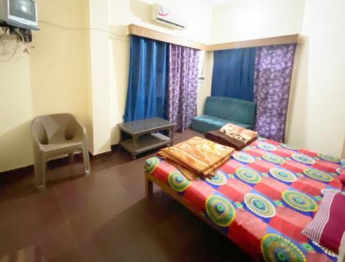 Pitambra Vishranti Grah in Datia Pitambra Vishranti Grah in Datia
