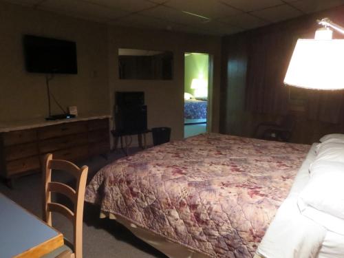 This photo about Holiday Inn Motel shared on HyHotel.com