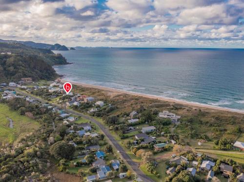Зовнішній вигляд готелю, Ocean Beach Beauty - Tairua Holiday Home in Тайруа Зовнішній вигляд готелю, Ocean Beach Beauty - Tairua Holiday Home in Тайруа