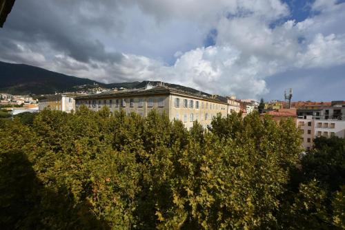 Hôtel Continental (Hotel Continental) in Bastia Hôtel Continental (Hotel Continental) in Bastia