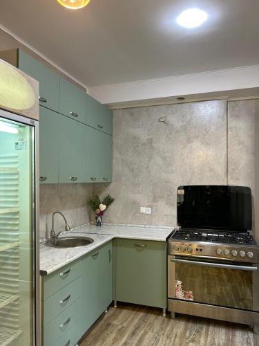 مطبخ, Beehives in Kutaisi مطبخ, Beehives in Kutaisi