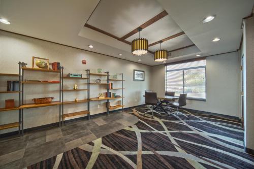 Faciliteiten, Wingate by Wyndham Round Rock Hotel & Conference Center in Round Rock Faciliteiten, Wingate by Wyndham Round Rock Hotel & Conference Center in Round Rock