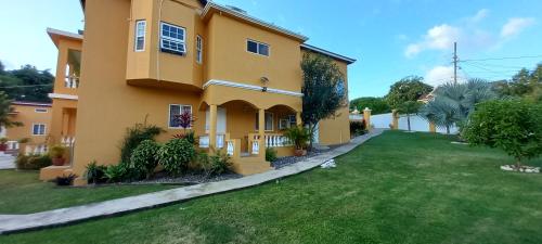 Modrians in Runaway Öböl Modrians in Runaway Öböl