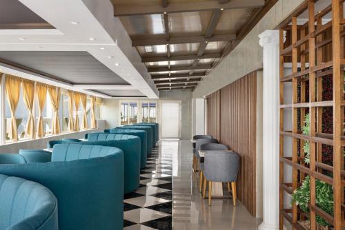 Facilities, Howard Johnson by Wyndham Dammam in Dammam Facilities, Howard Johnson by Wyndham Dammam in Dammam