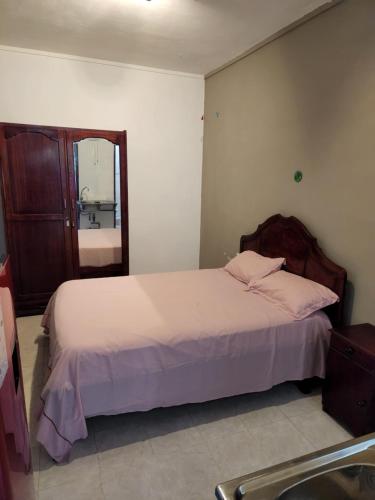 Backpackers rental room/bathroom only in La Gaulette Backpackers rental room/bathroom only in La Gaulette