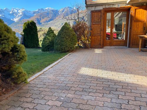 Bel Appartement modernisé - 4 pers- Terrasse ensoleillée (Bel Appartement modernise - 4 pers- Terrasse ensoleillee) in Villar-Saint-Pancrace Bel Appartement modernisé - 4 pers- Terrasse ensoleillée (Bel Appartement modernise - 4 pers- Terrasse ensoleillee) in Villar-Saint-Pancrace