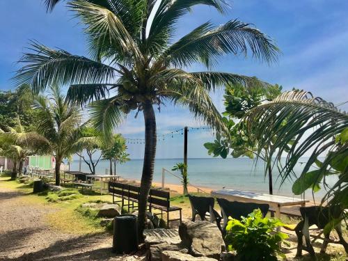 Surrounding environment, Pooma Resort in Chao Lao Beach Surrounding environment, Pooma Resort in Chao Lao Beach