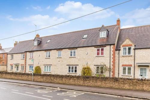 Oxfordshire Living - The Sunderland Apartment - Bladon in Witney Oxfordshire Living - The Sunderland Apartment - Bladon in Witney