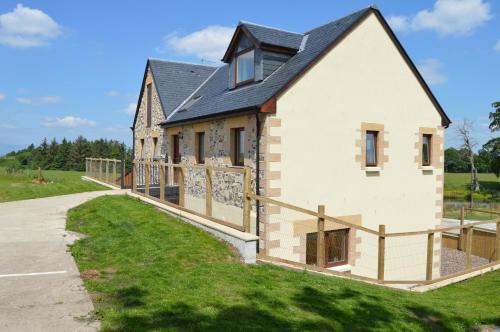 The Farmhouse at Williamscraig Holiday Cottages in Belsyde The Farmhouse at Williamscraig Holiday Cottages in Belsyde