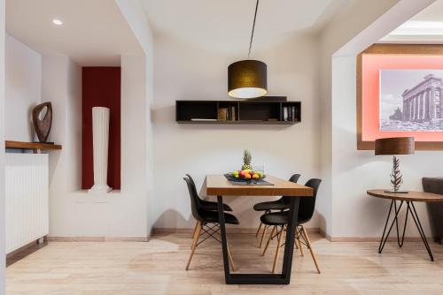 Acropolis Luxury Living - image 14