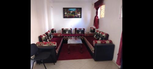 침대, Appartement meublé près du grand souk Elhad (Appartement meuble pres du grand souk Elhad) in 아바투아 침대, Appartement meublé près du grand souk Elhad (Appartement meuble pres du grand souk Elhad) in 아바투아