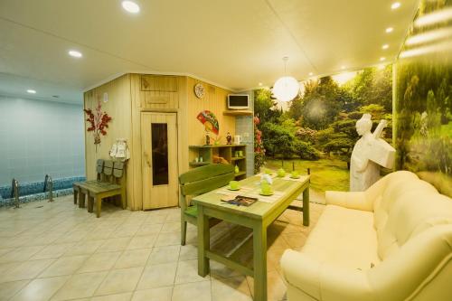 Chistye Prudy Penza Hotel in Ramzay Chistye Prudy Penza Hotel in Ramzay